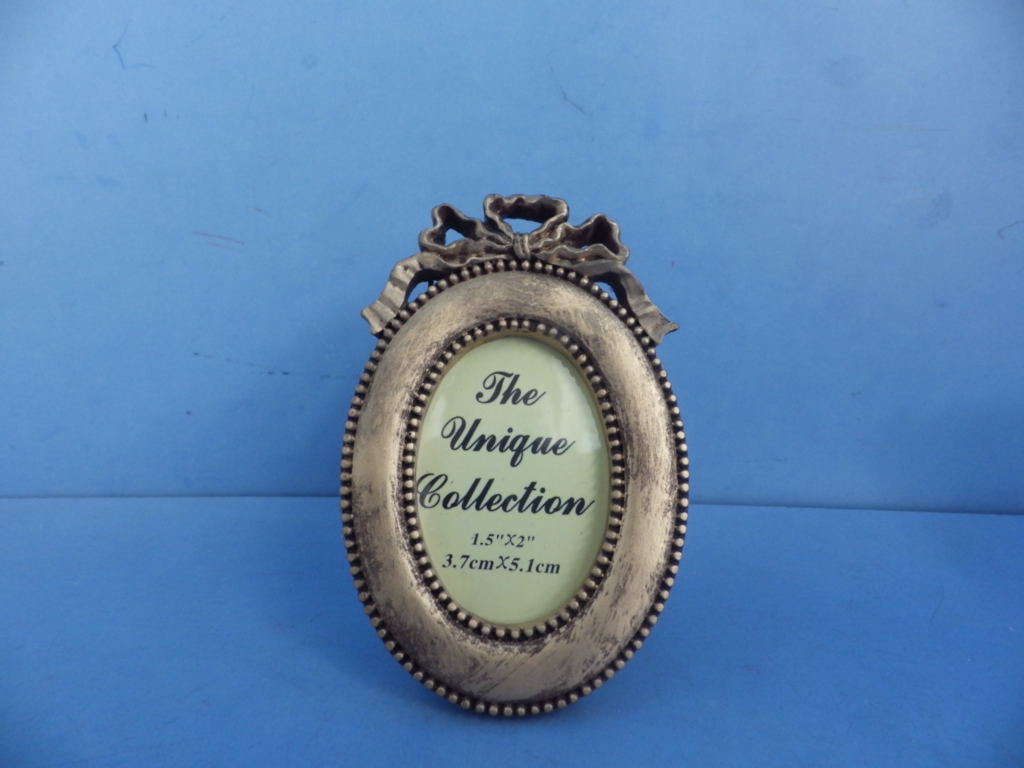 Decorative enamel photo frame 69785B